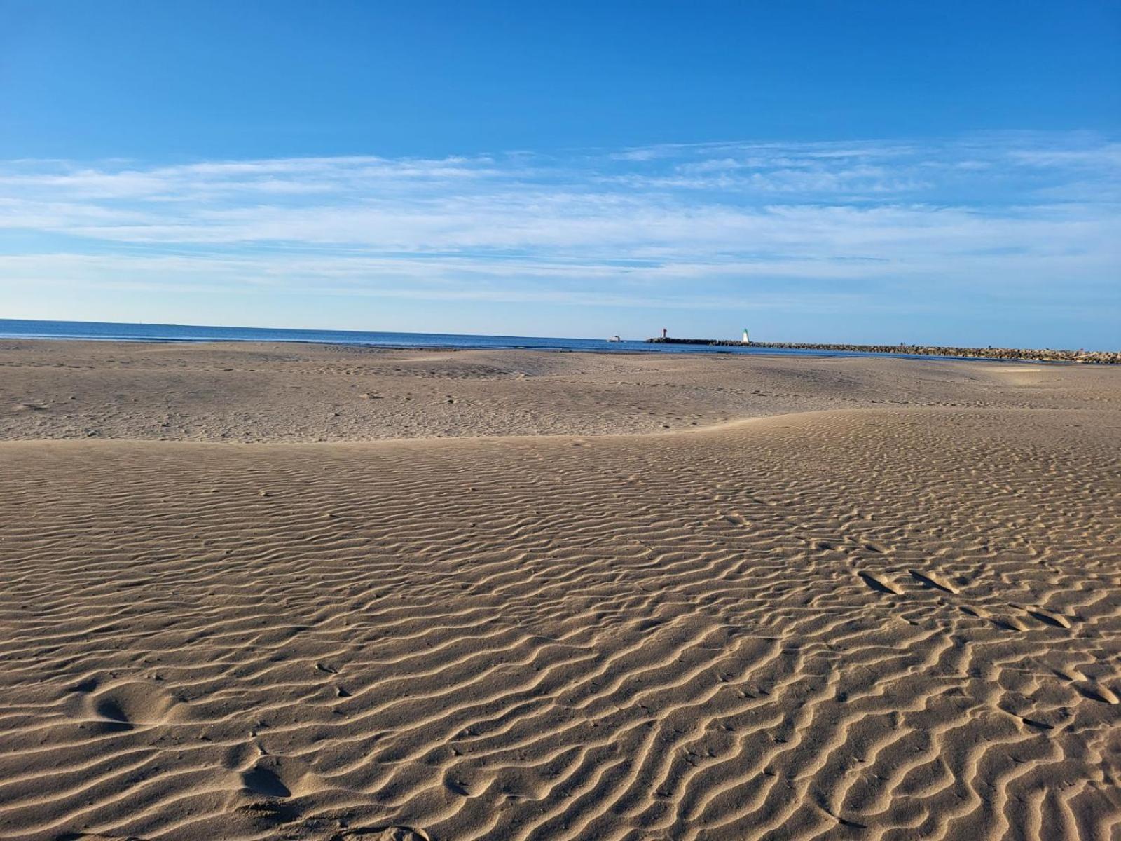 Grand Studio Cabine Proche Plage Et Port 格吕桑 外观 照片